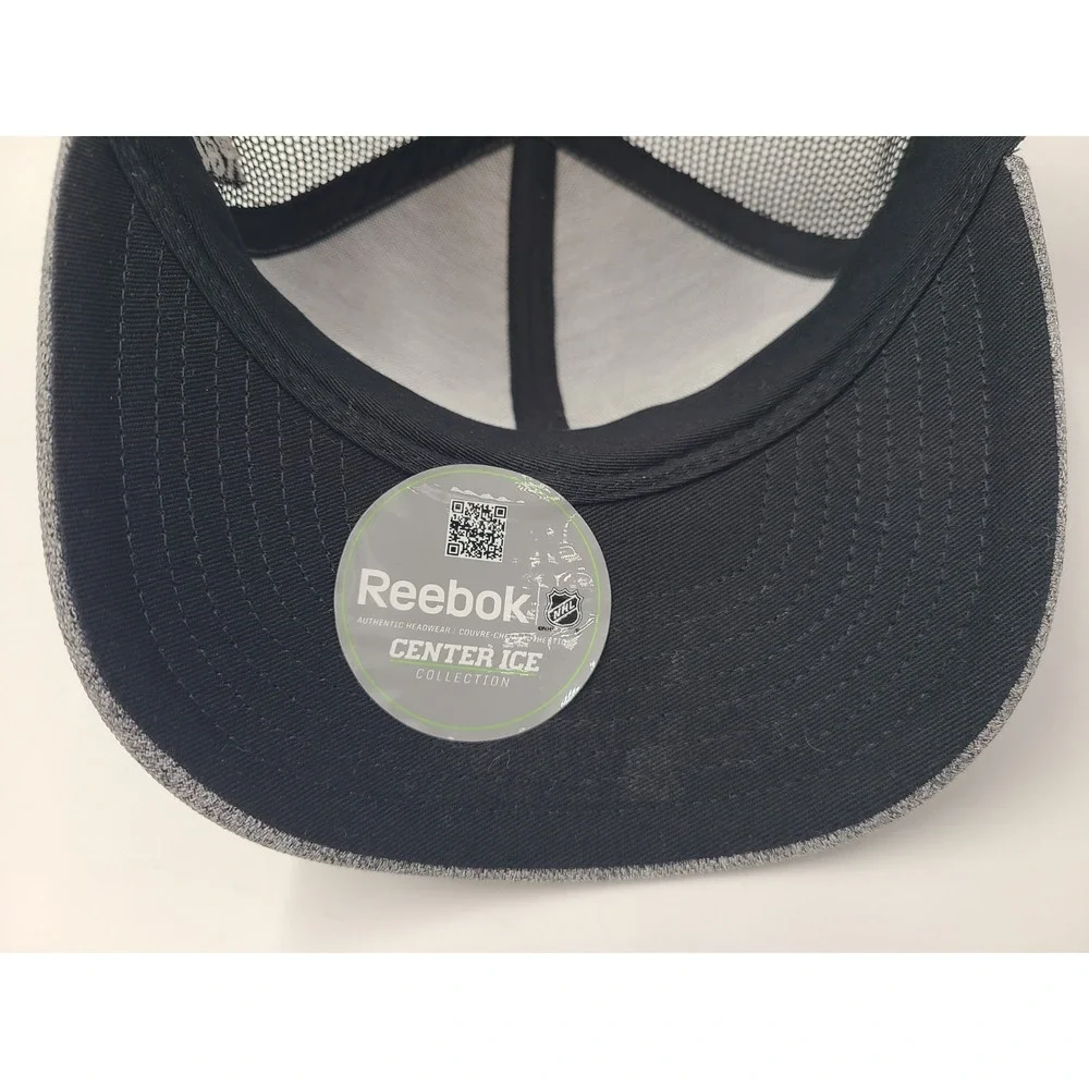 Chicago Blackhawks 2013 Stanley Cup Champions Mesh Snapback (Fits Small) Hat Cap
